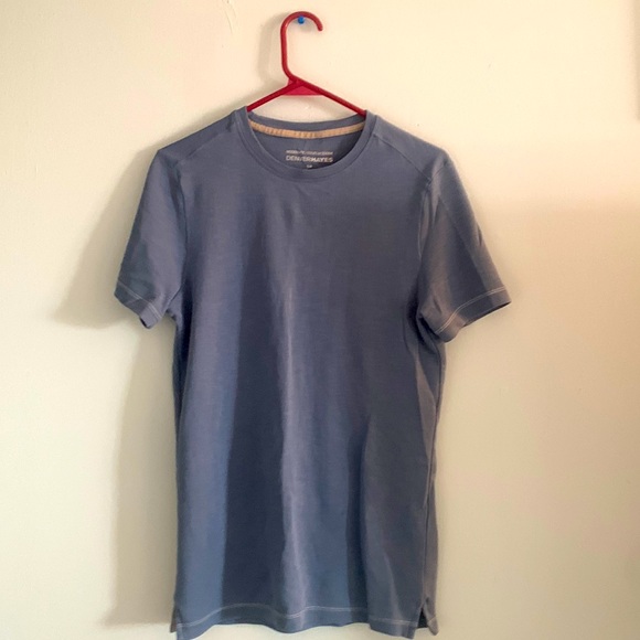 Mens small Denver Hayes Tshirt - Picture 1 of 1